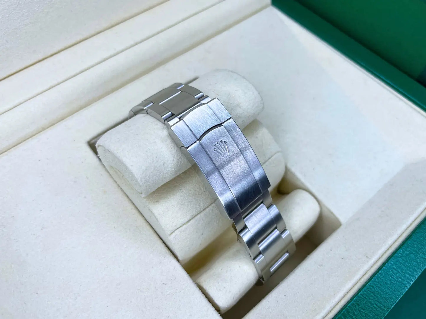 Rolex Oyster Perpetual "OP 41" Mint 2025 - Impossible Watches