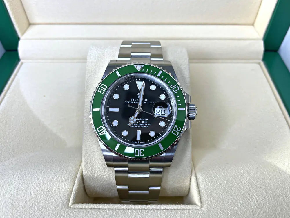 Rolex Submariner "Kermit" Date 41mm MK2 <br>2023</br> Rolex - For Sale