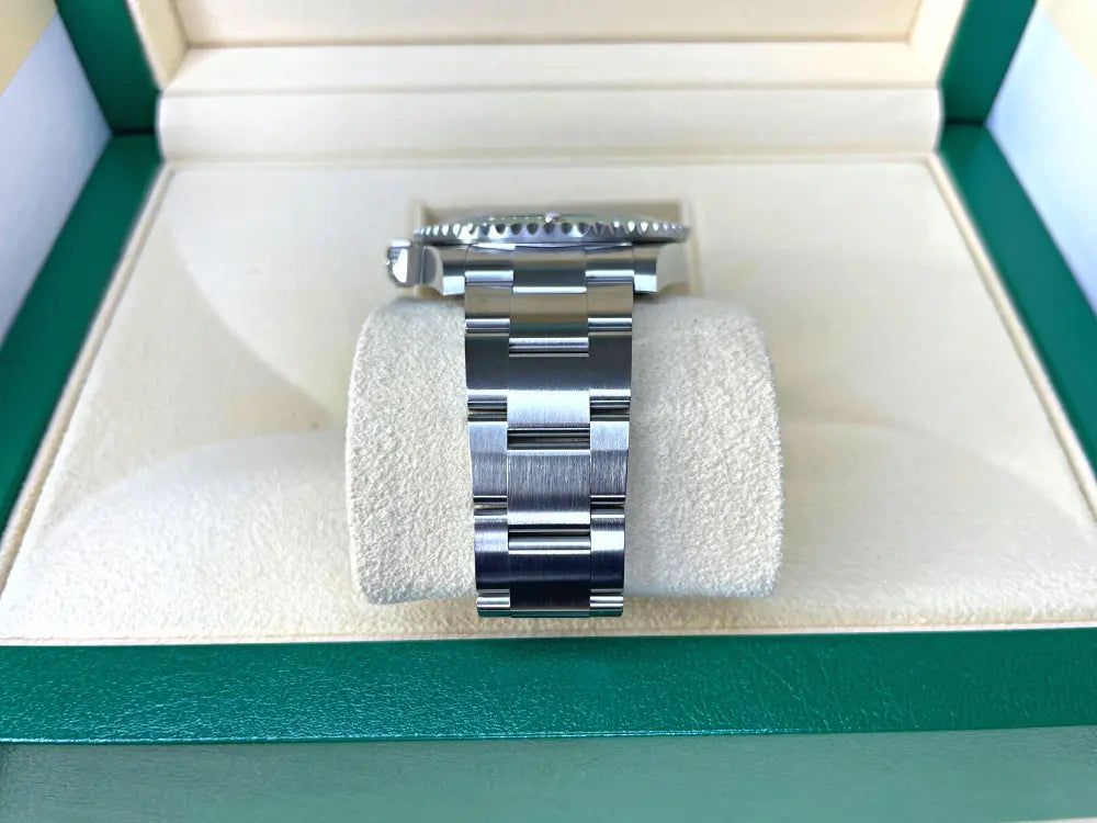 Rolex Submariner "Kermit" Date 41mm MK2 <br>2023</br> Rolex - For Sale