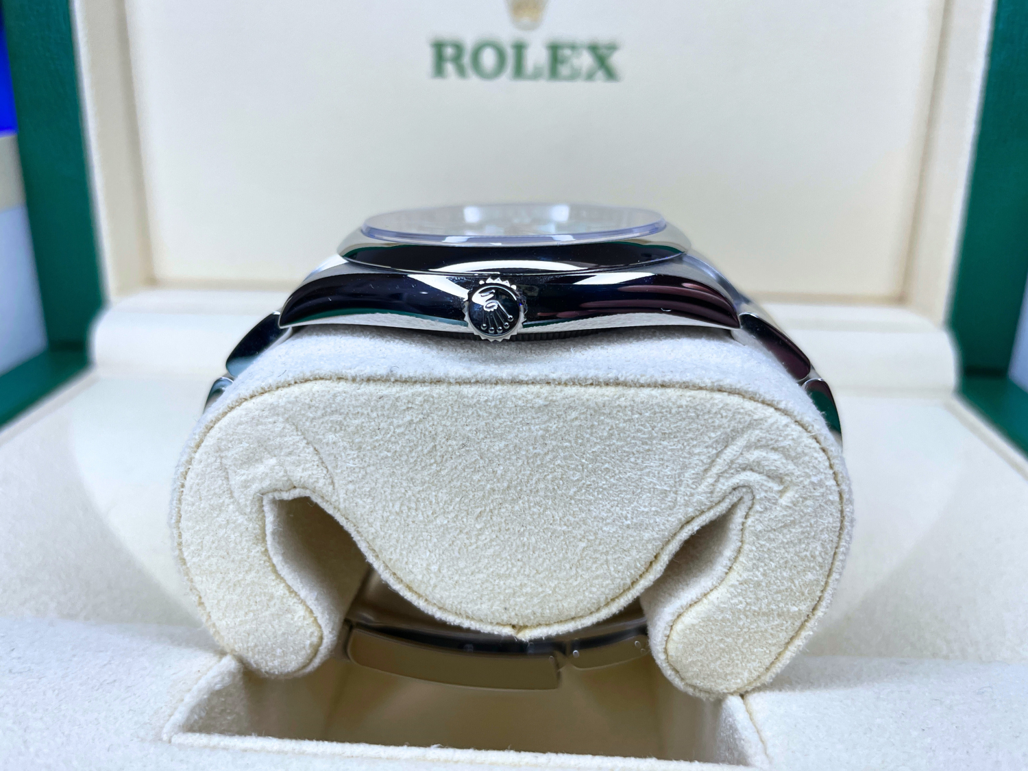Rolex 124300 OP41 Celebration Dial MINT 2023 Rolex - For Sale