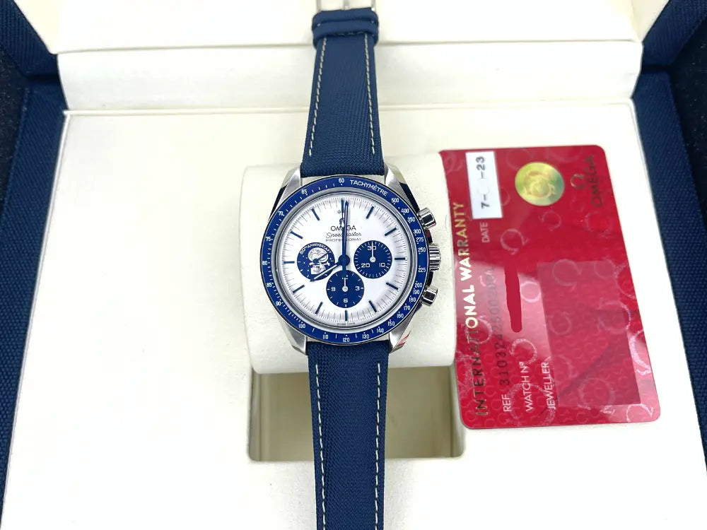 Omega Snoopy Speedmaster Moonwatch 50th BNIB 2023 - Impossible Watches