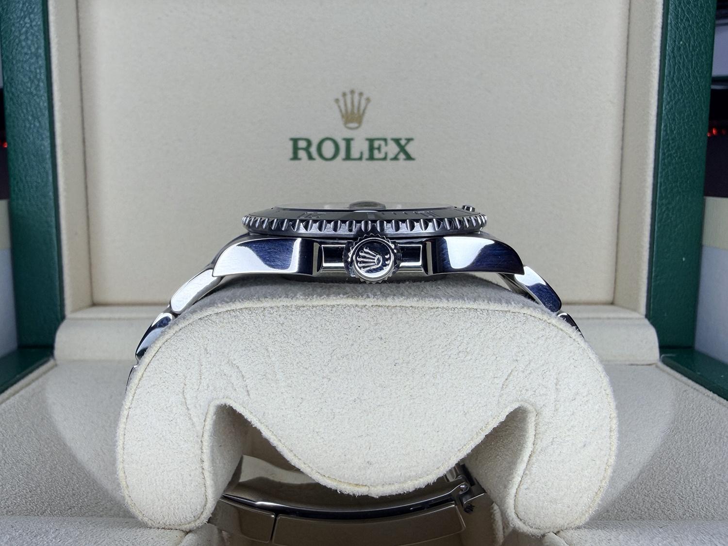 Rolex 126610LN Submariner Date 41mm Mint 2024