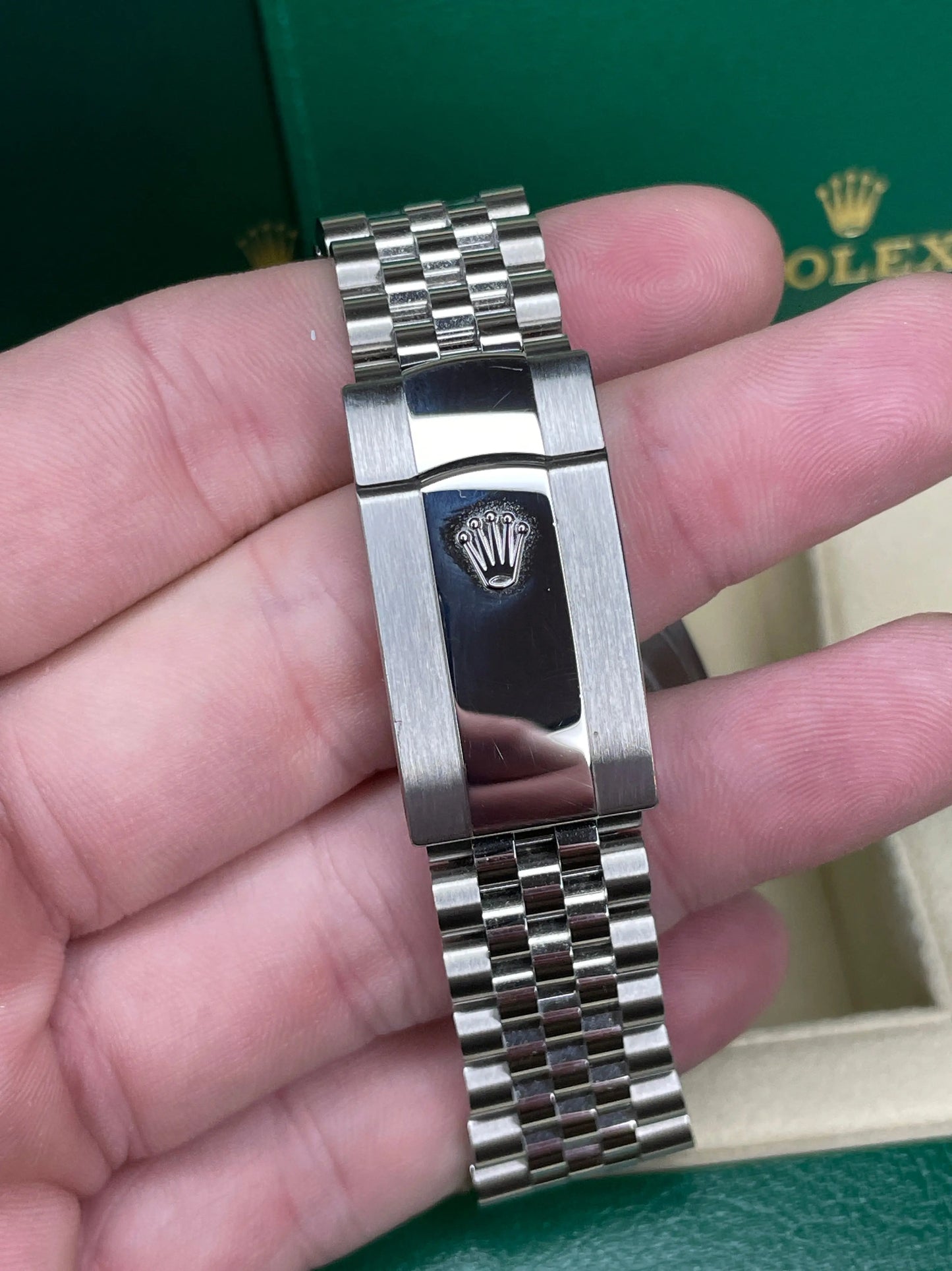 Rolex Datejust Silver Stick Jubilee 41mm MINT 2022 - Impossible Watches - For Sale