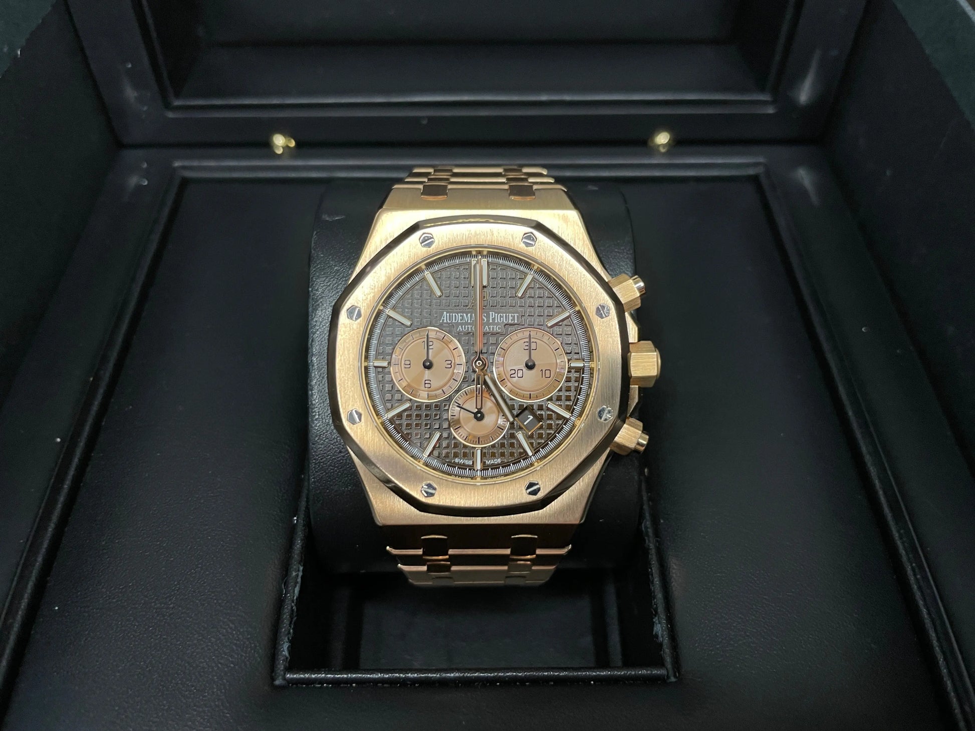 Audemars Piguet Royal Oak Chrono Rose Gold - Impossible Watches - For Sale