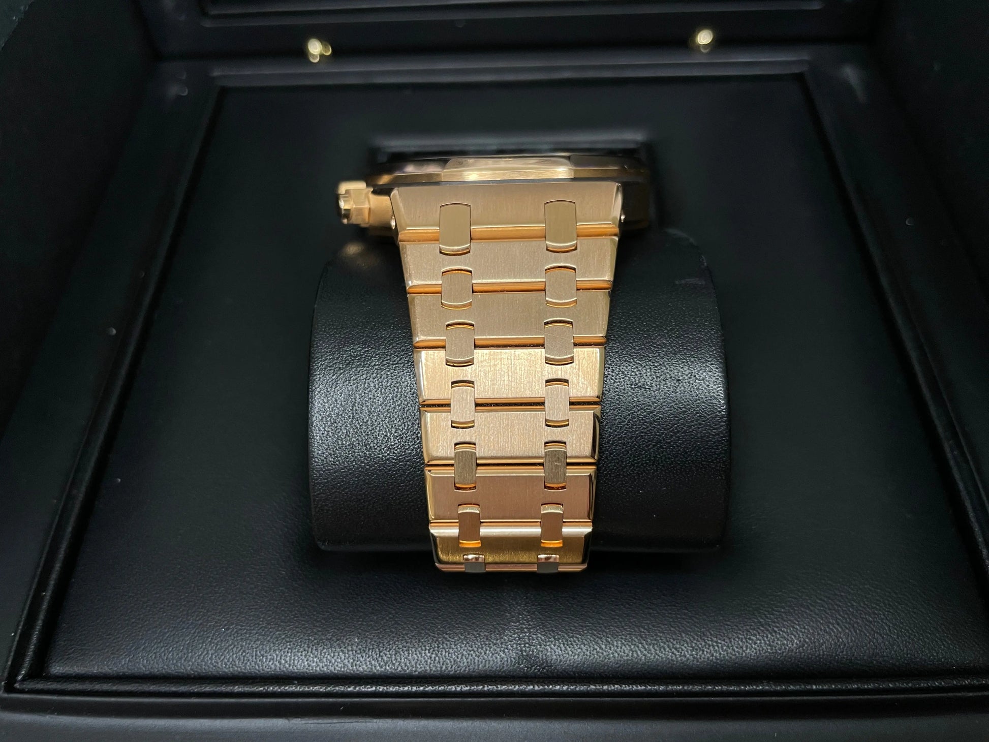 Audemars Piguet Royal Oak Chrono Rose Gold - Impossible Watches - For Sale