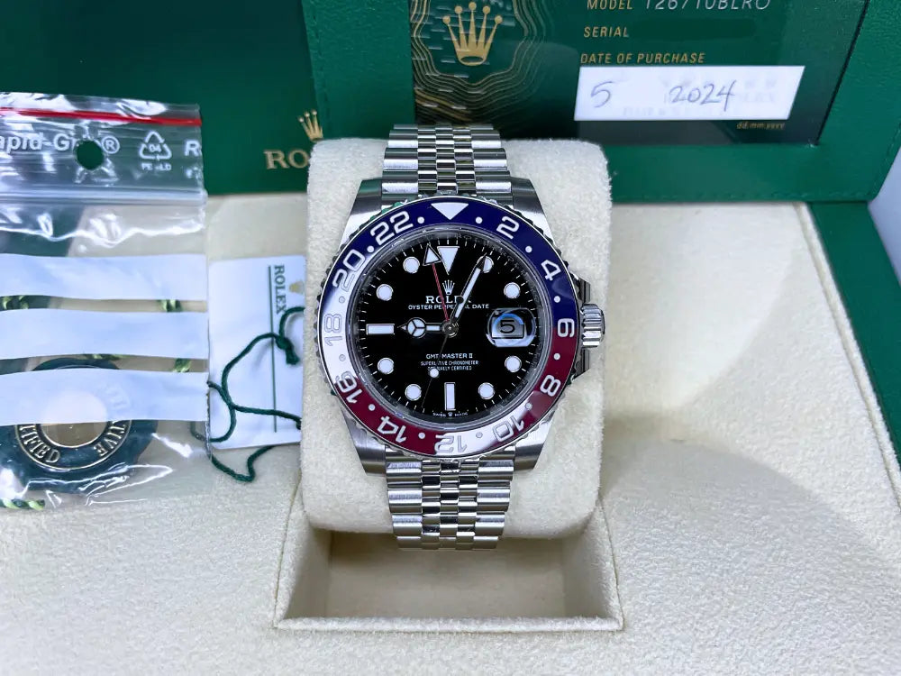 ROLEX GMT MASTER-II Pepsi 40mm MINT 2024 - Impossible Watches