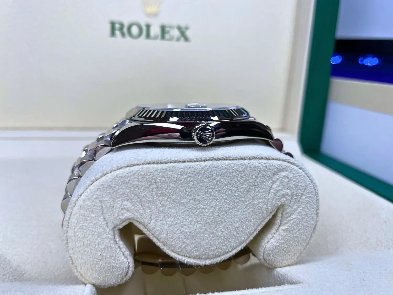 Rolex Day Date Blue Ombre White Gold MINT 2024 - Impossible Watches
