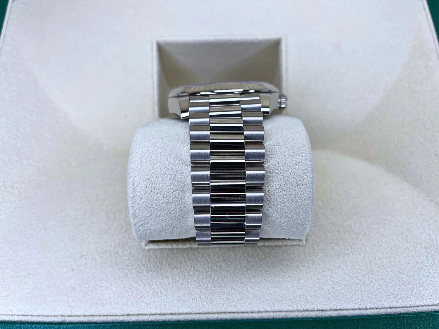 Rolex Day Date Blue Ombre White Gold MINT 2024 - Impossible Watches