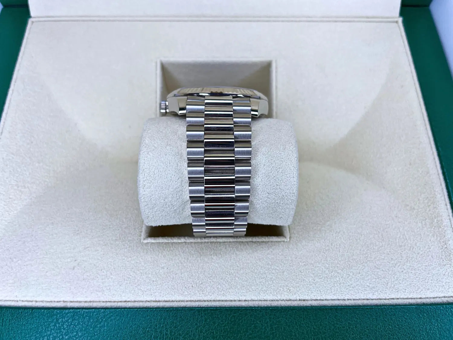 Rolex Day Date Blue Ombre White Gold MINT 2024 - Impossible Watches