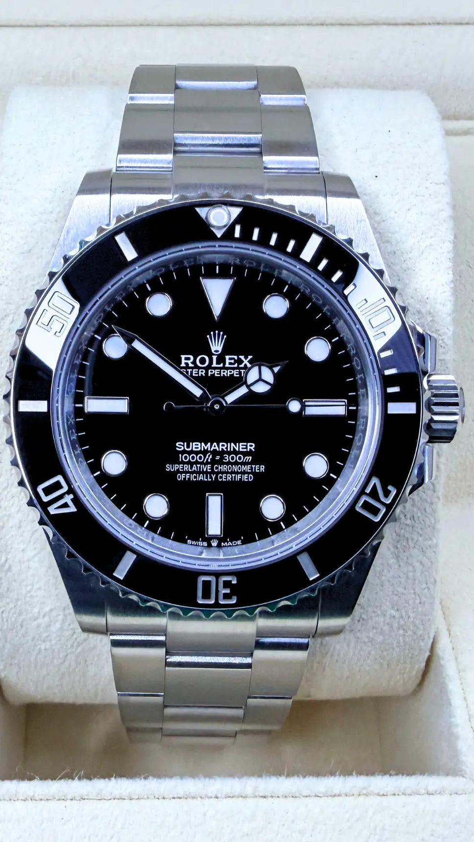 Rolex 124060 Submariner No Date MINT 2024 - Impossible Watches