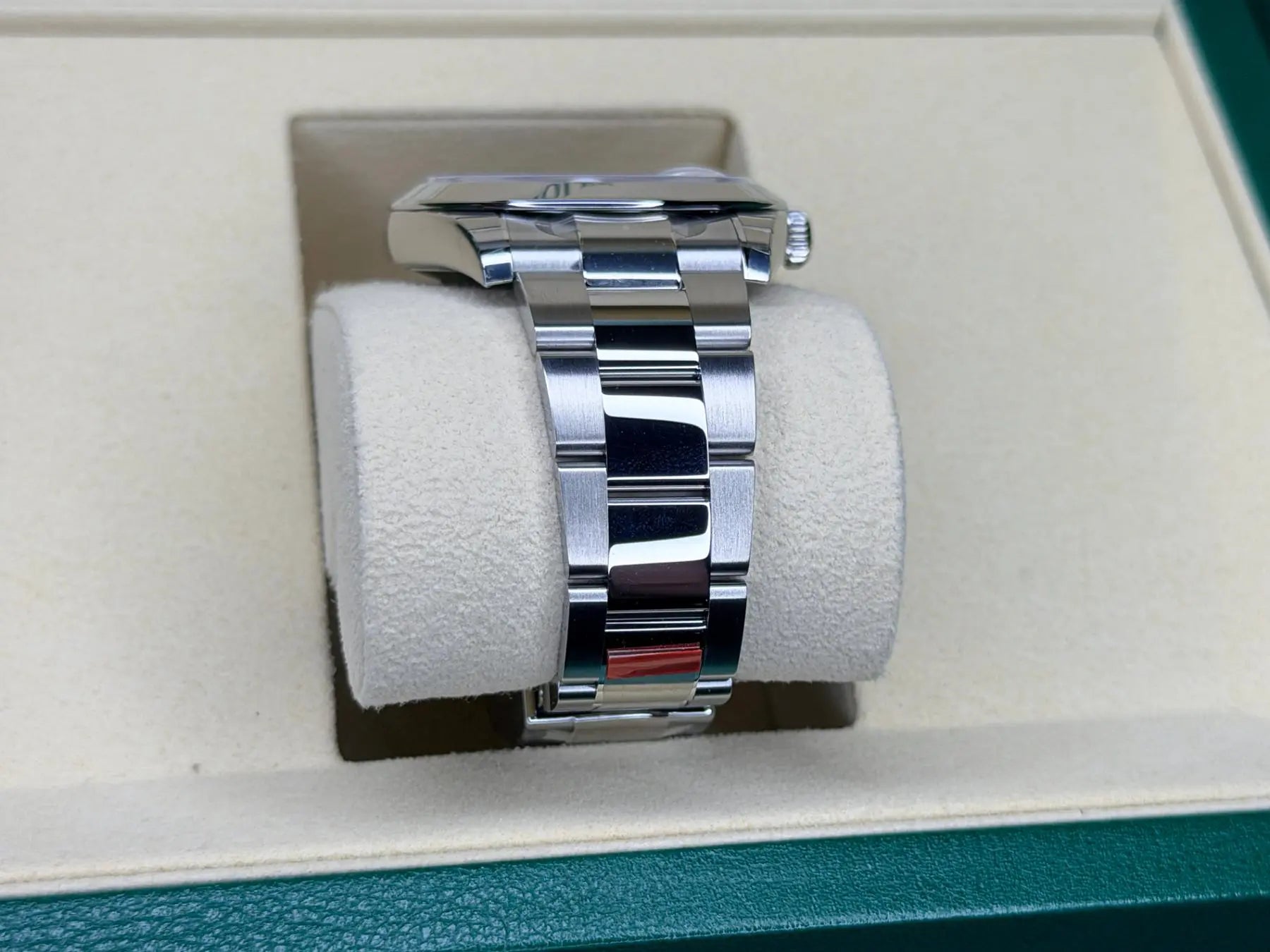 Rolex 126300 Datejust 41 Silver Stick BNIB 2026 - Impossible Watches