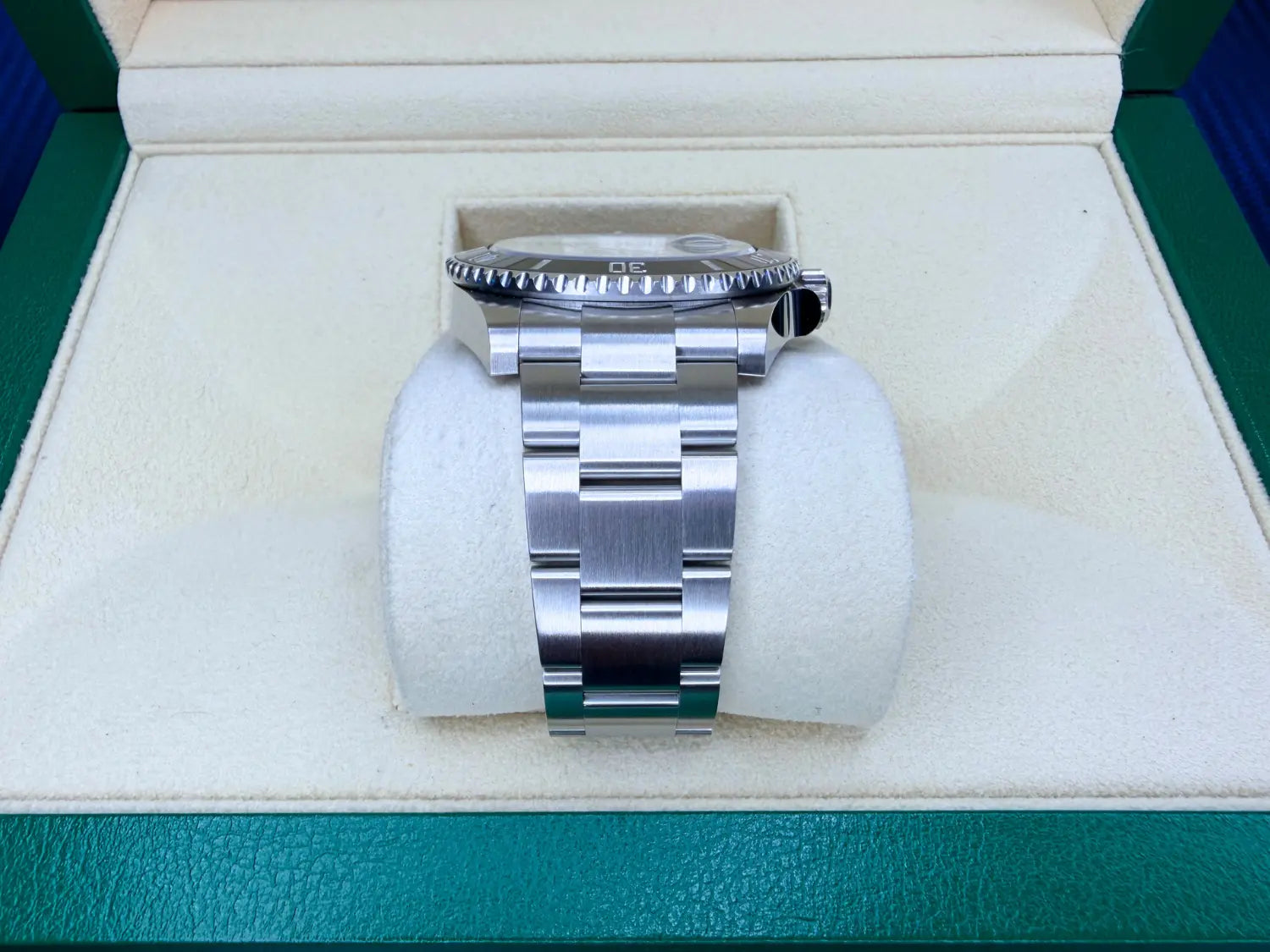 Rolex 126610LN Submariner Date Mint 2024 - Impossible Watches