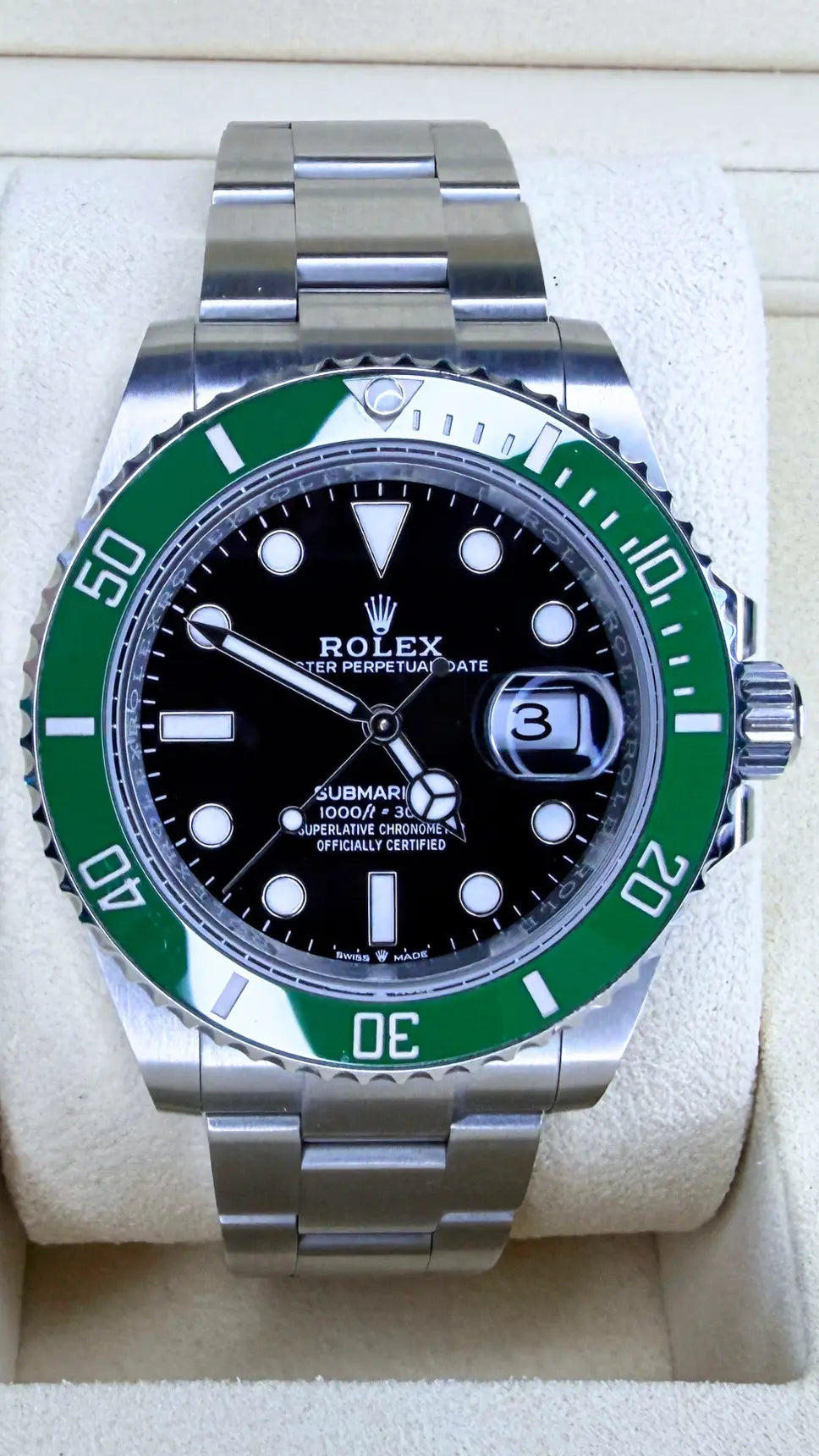Rolex 126610LV Submariner Date Starbucks MINT 2026 - Impossible Watches