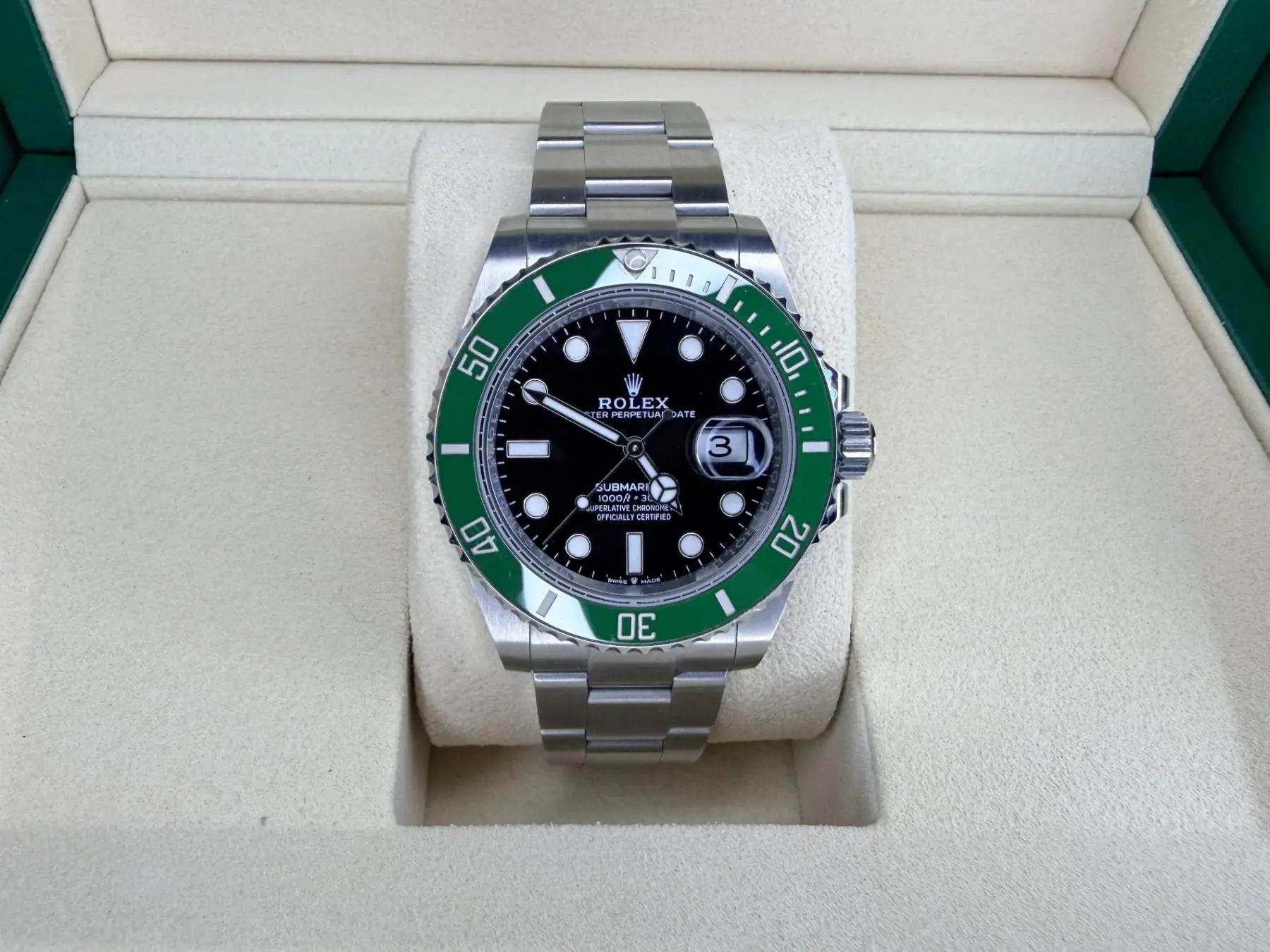 Rolex 126610LV Submariner Date Starbucks MINT 2026 - Impossible Watches