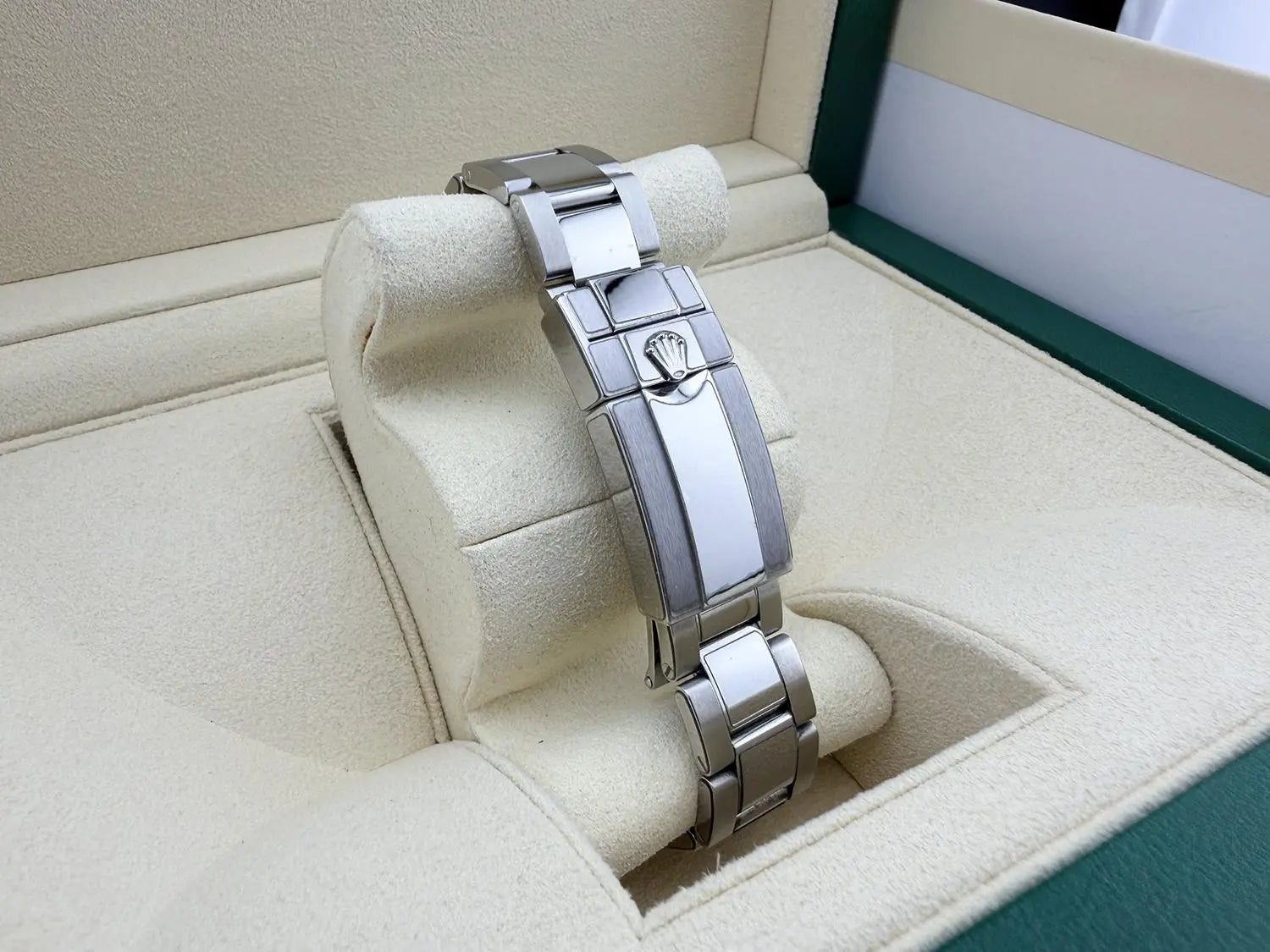 Rolex 126622 Yacht-Master 40 Blue Dial MINT 2021 - Impossible Watches