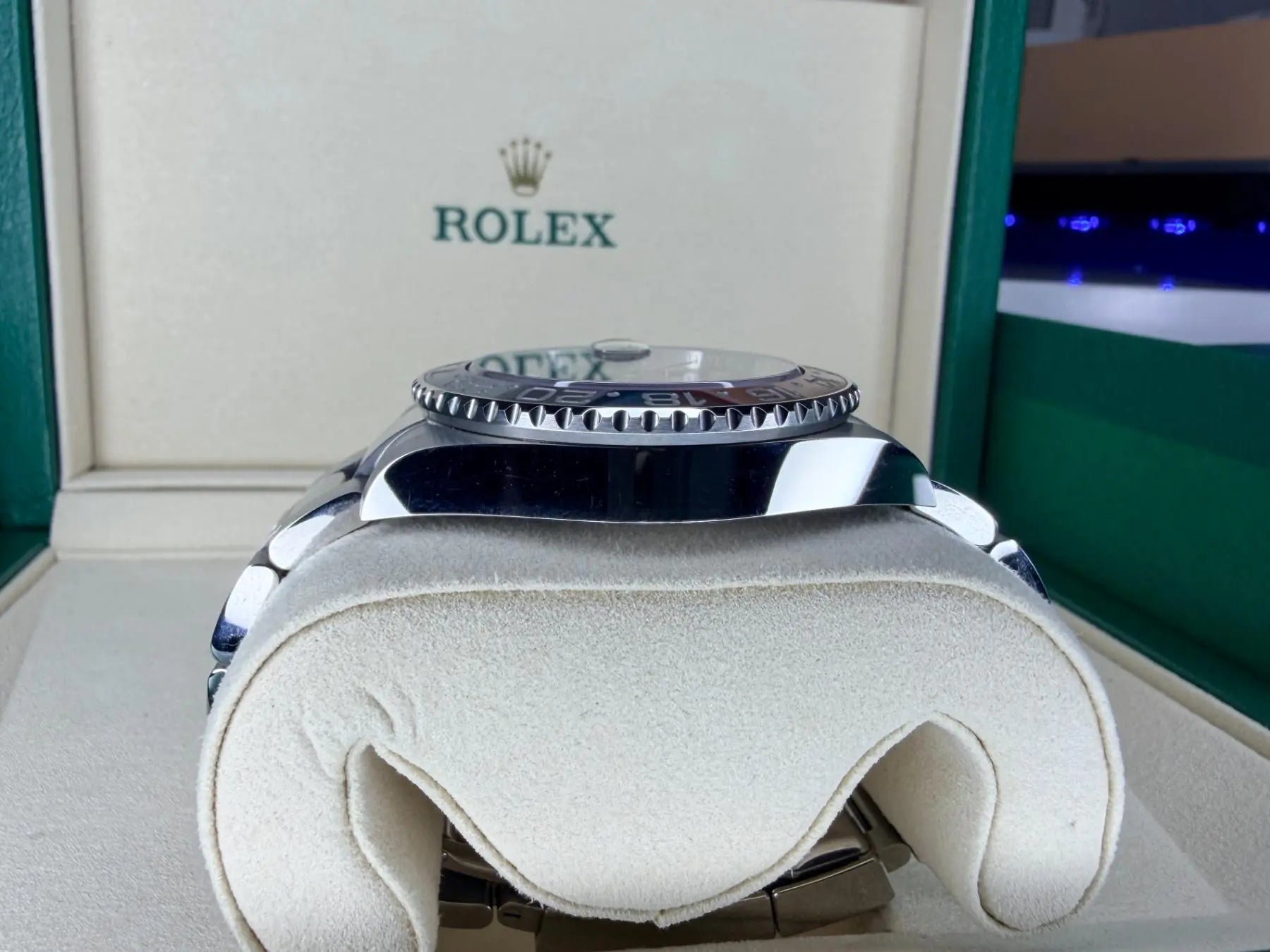 Rolex 126710BLRO GMT-Master II Pepsi MINT 2025 - For Sale