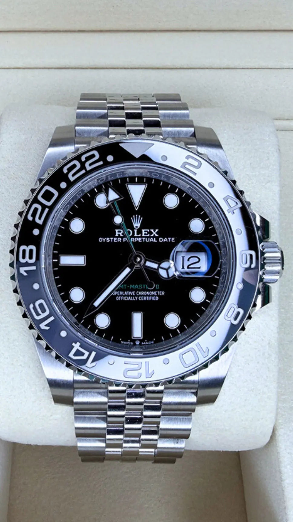 Rolex 126710GRNR "Bruce Wayne" GMT-Master II on Jubilee MINT 2025 - Impossible Watches