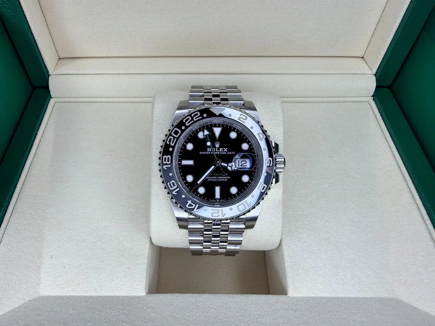 Rolex 126710GRNR "Bruce Wayne" GMT-Master II on Jubilee MINT 2025 - Impossible Watches