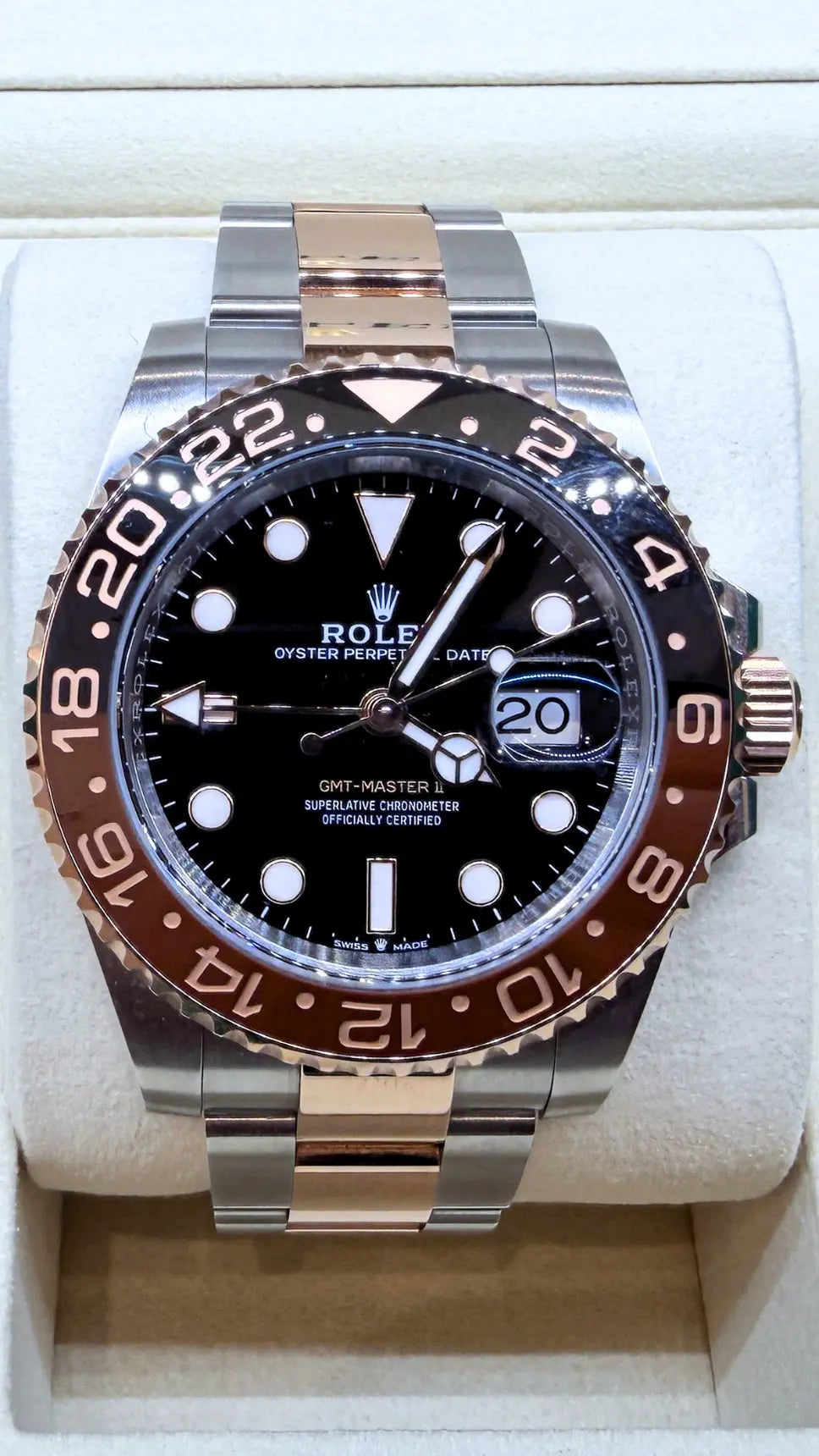 Rolex 126711CHNR GMT-Master II Rootbeer MINT 2025- For Sale