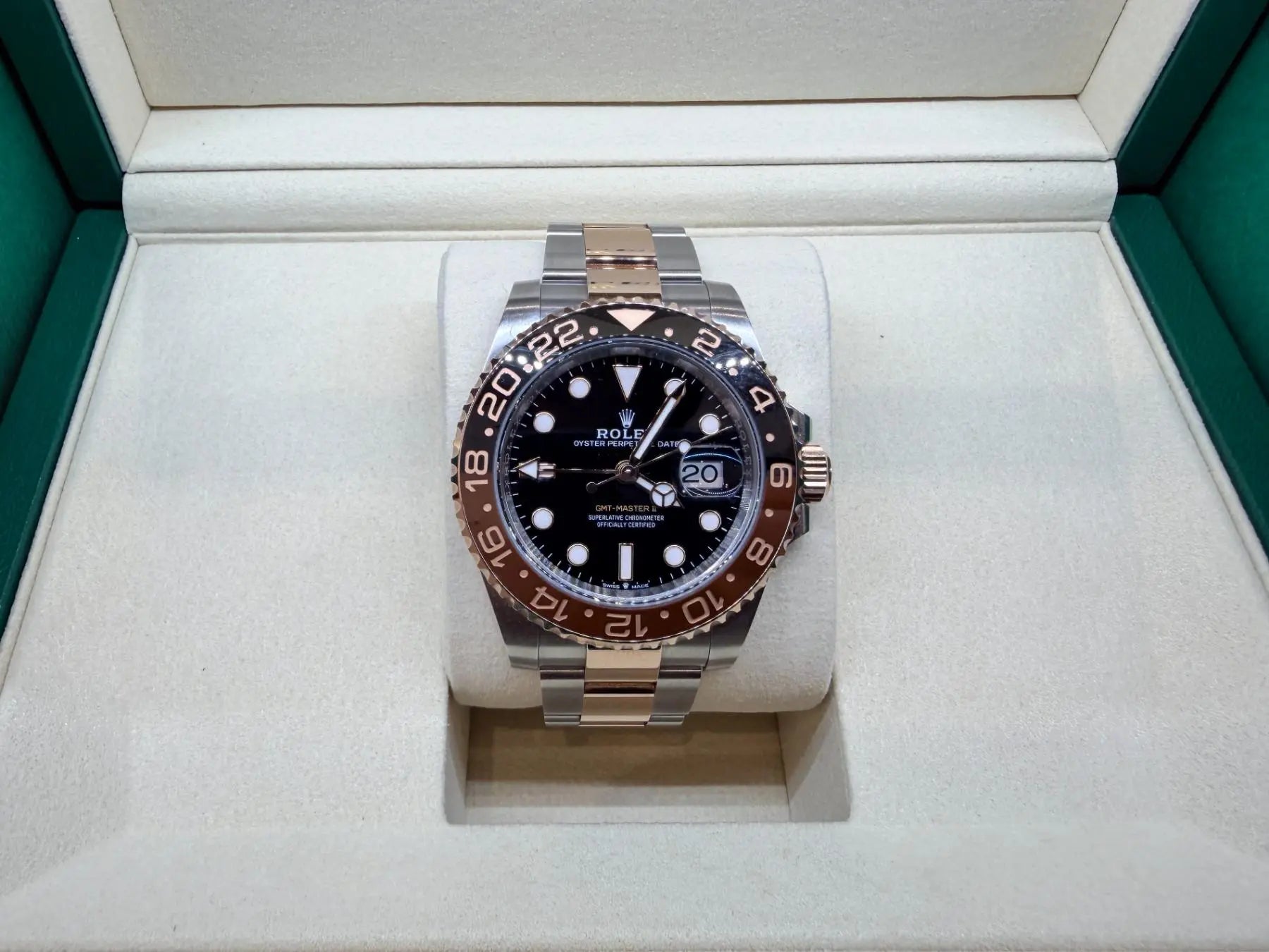 Rolex 126711CHNR GMT-Master II Rootbeer MINT 2025- For Sale