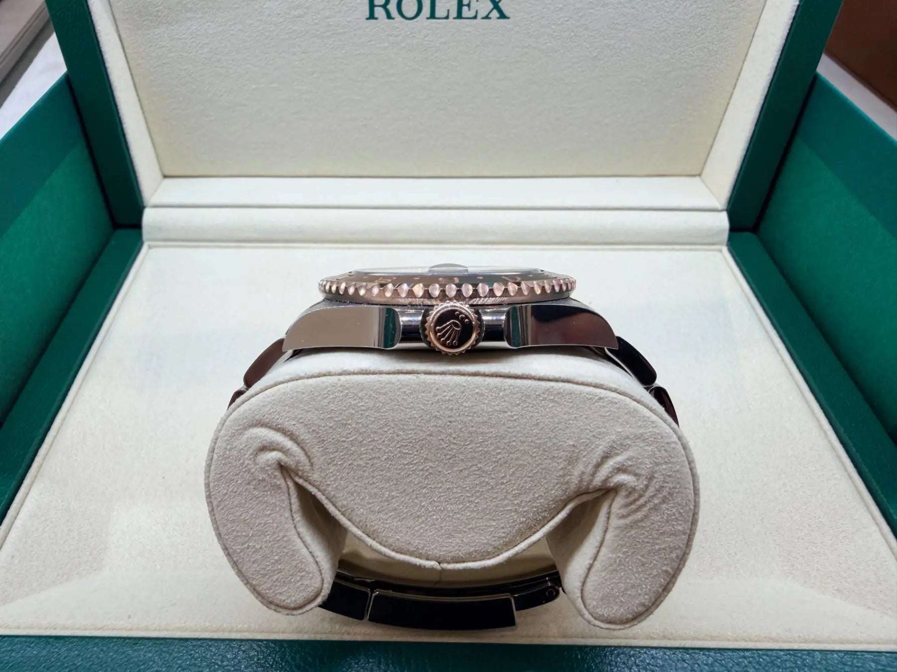 Rolex 126711CHNR GMT-Master II Rootbeer MINT 2025- For Sale