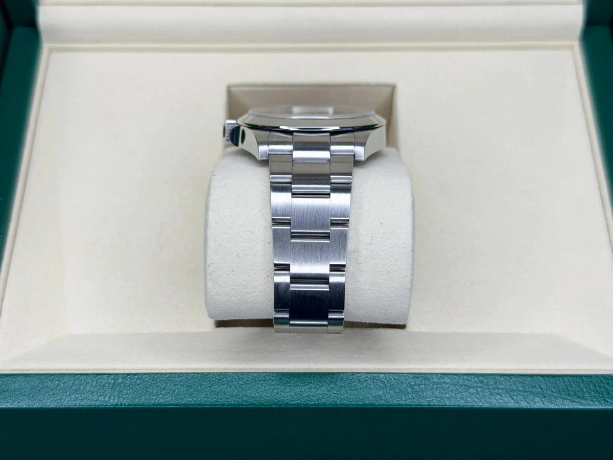 Rolex 126900 Air-King Oyster MINT 2026 - Impossible Watches