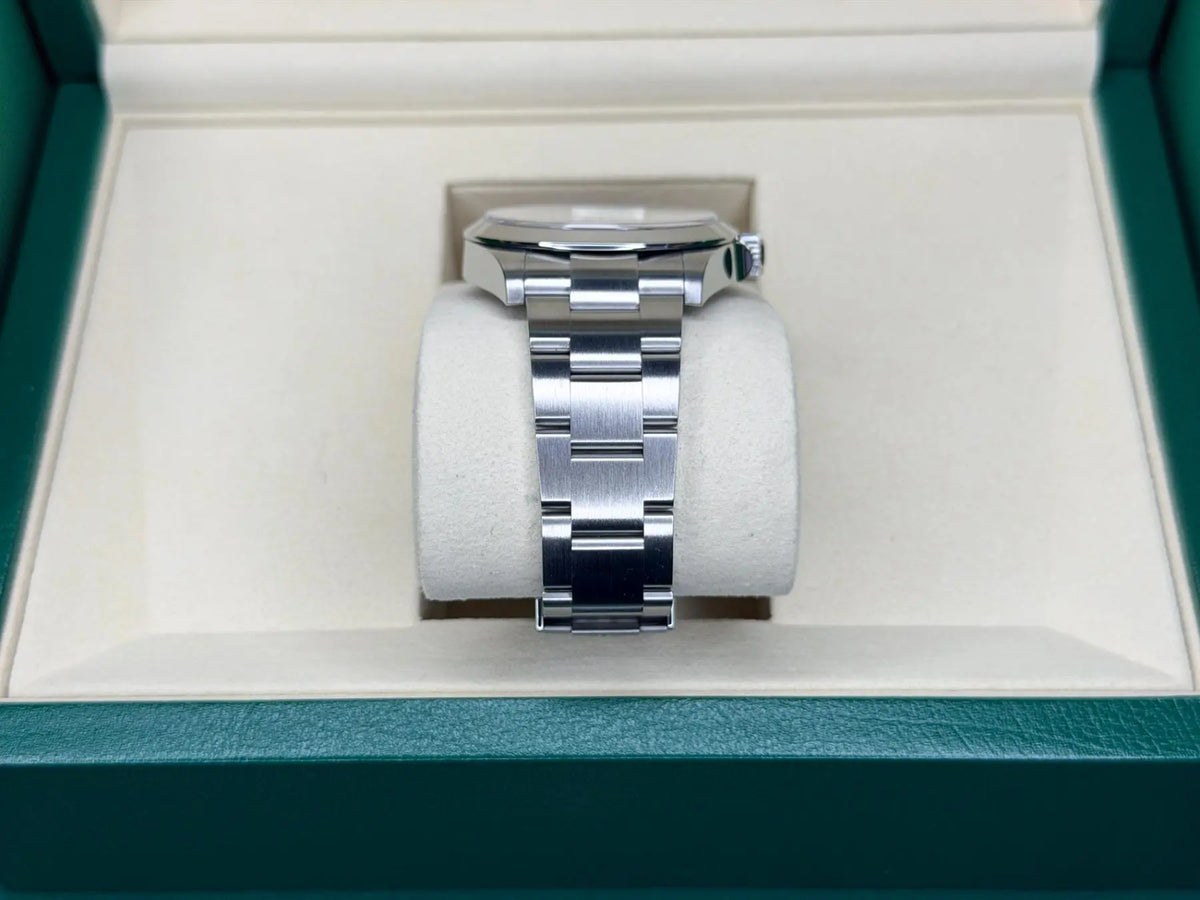 Rolex 126900 Air-King Oyster MINT 2026 - Impossible Watches