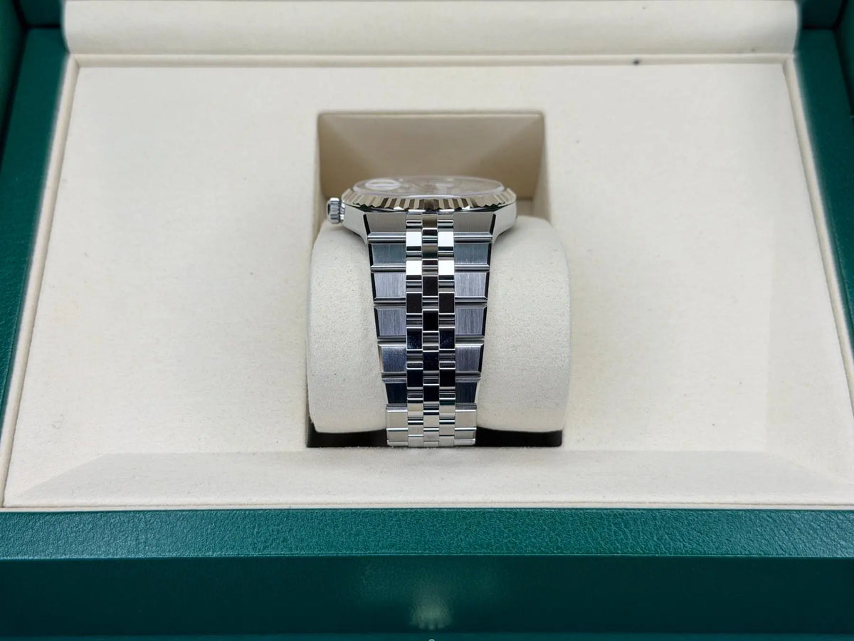 Rolex 127234 Land-Dweller 36 MINT 2026 - Impossible Watches
