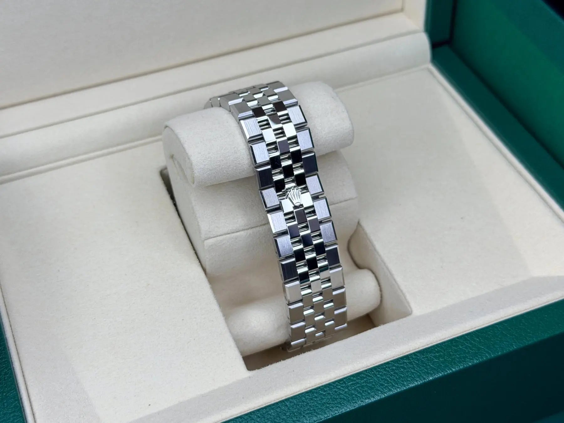Rolex 127334 Land-Dweller LNIB 2026 - Impossible Watches