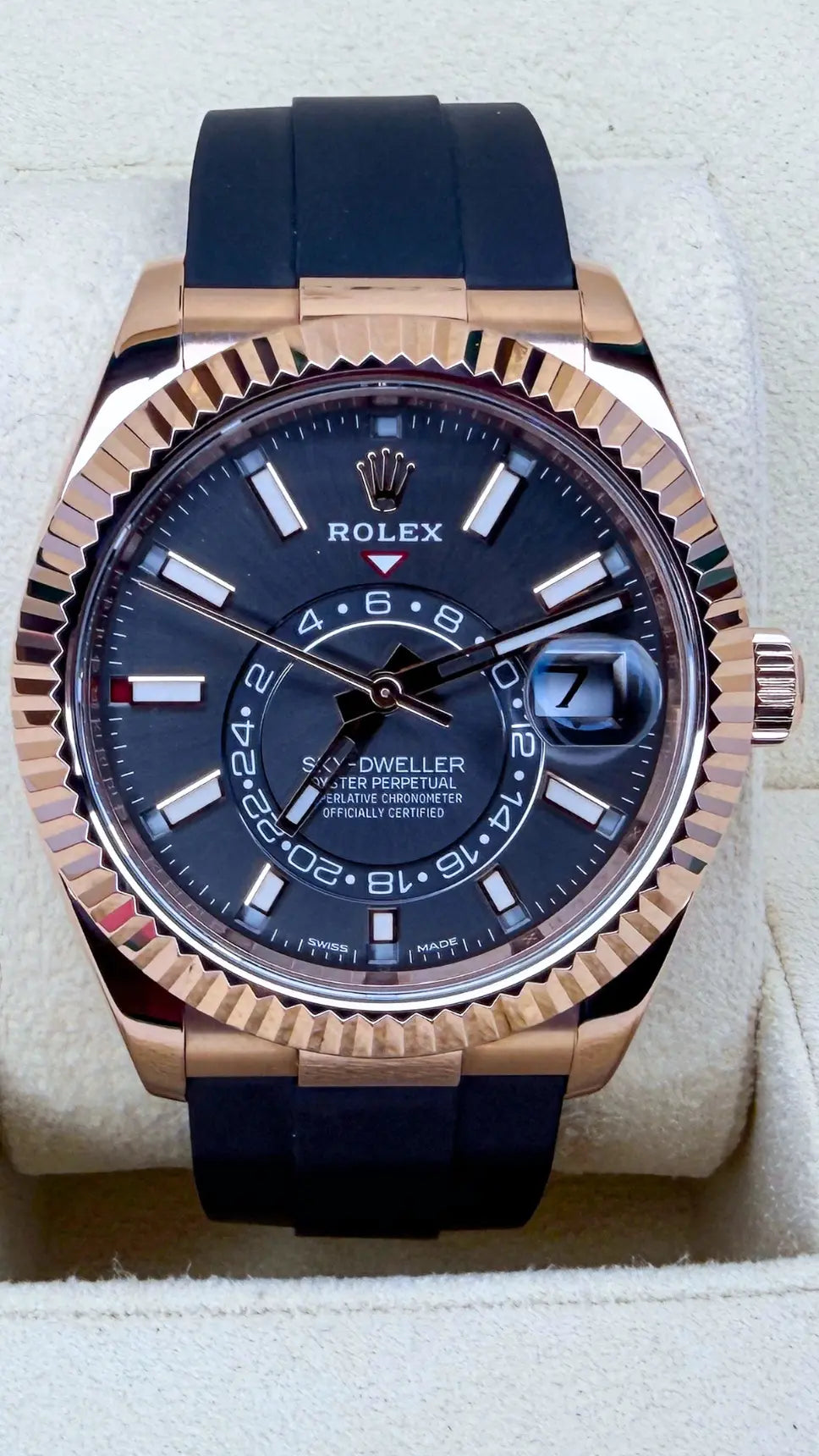 Rolex 326235 Sky-Dweller Everose Gold Rhodium Dial MINT 2020 - Impossible Watches