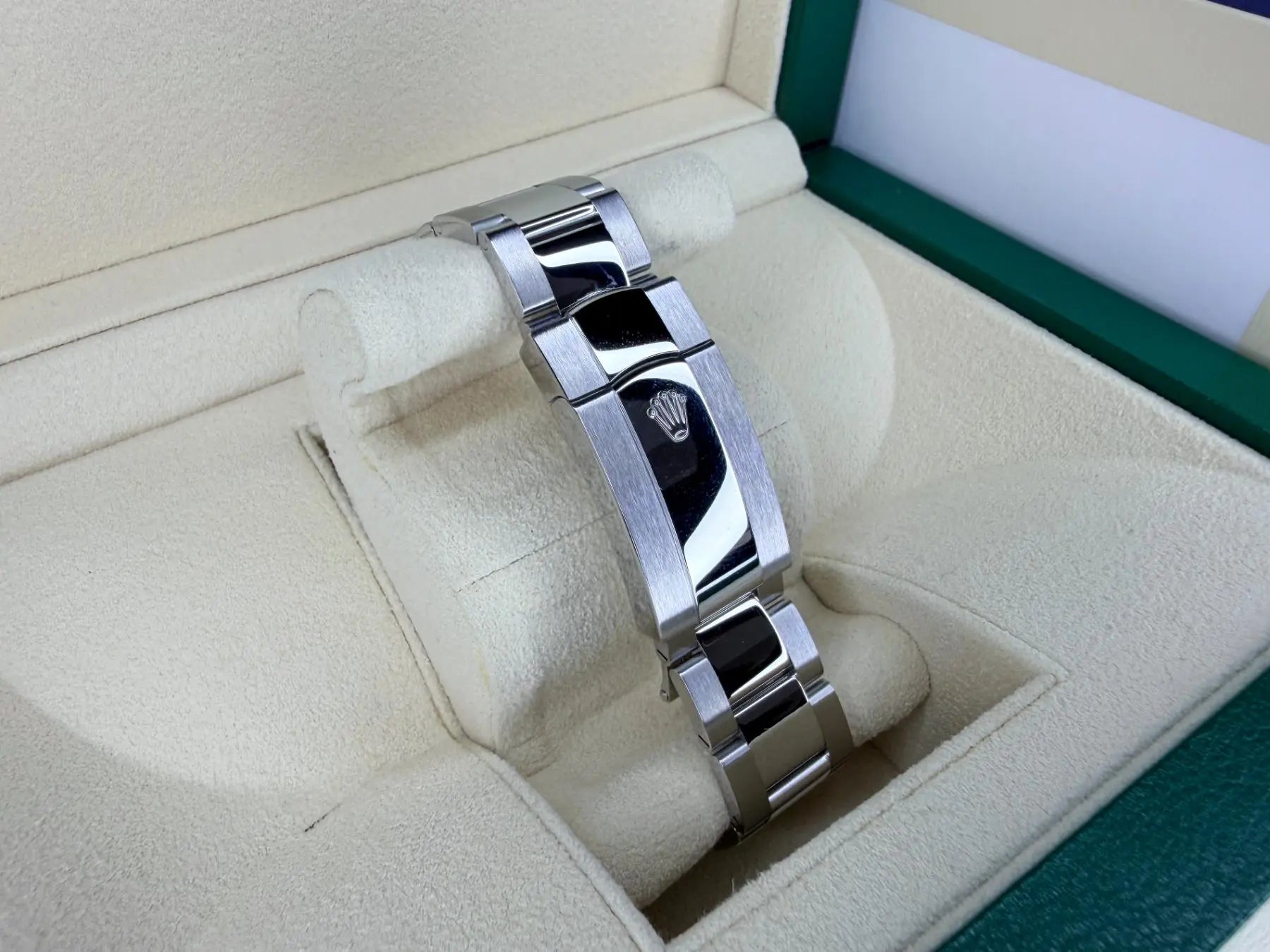 Rolex 326934 Sky-Dweller Blue Dial BNIB NOS 2022 - Impossible Watches