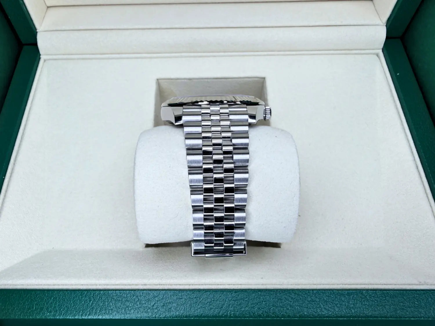 Rolex Datejust 41 Fluted Bezel Black Stick Dial on Jubilee - Impossible Watches