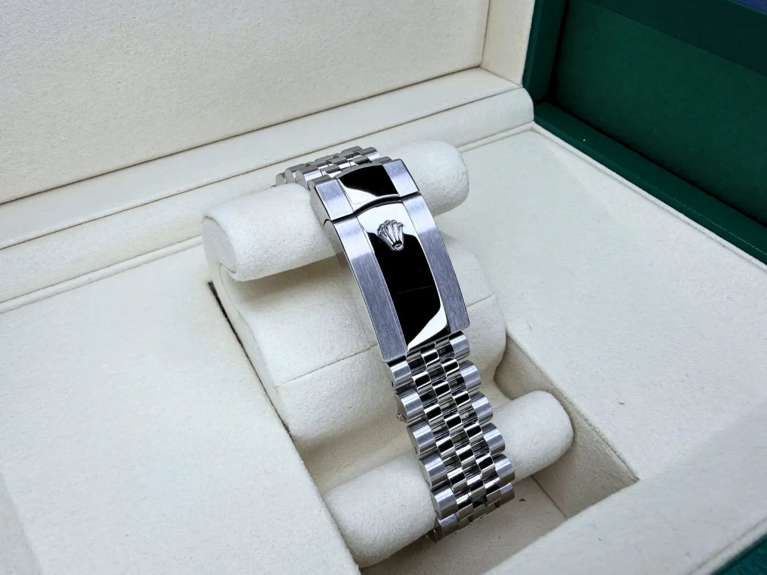 Rolex Datejust 41 Fluted Bezel Black Stick Dial on Jubilee - Impossible Watches