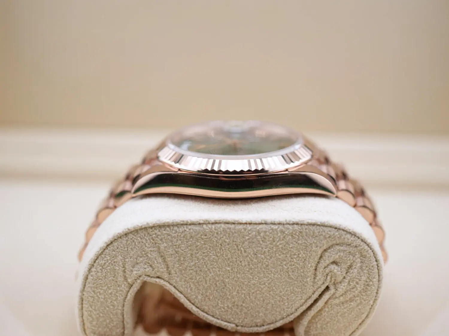 Rolex Day Date 40 Rose Gold Olive Dial LNIB - Impossible Watches