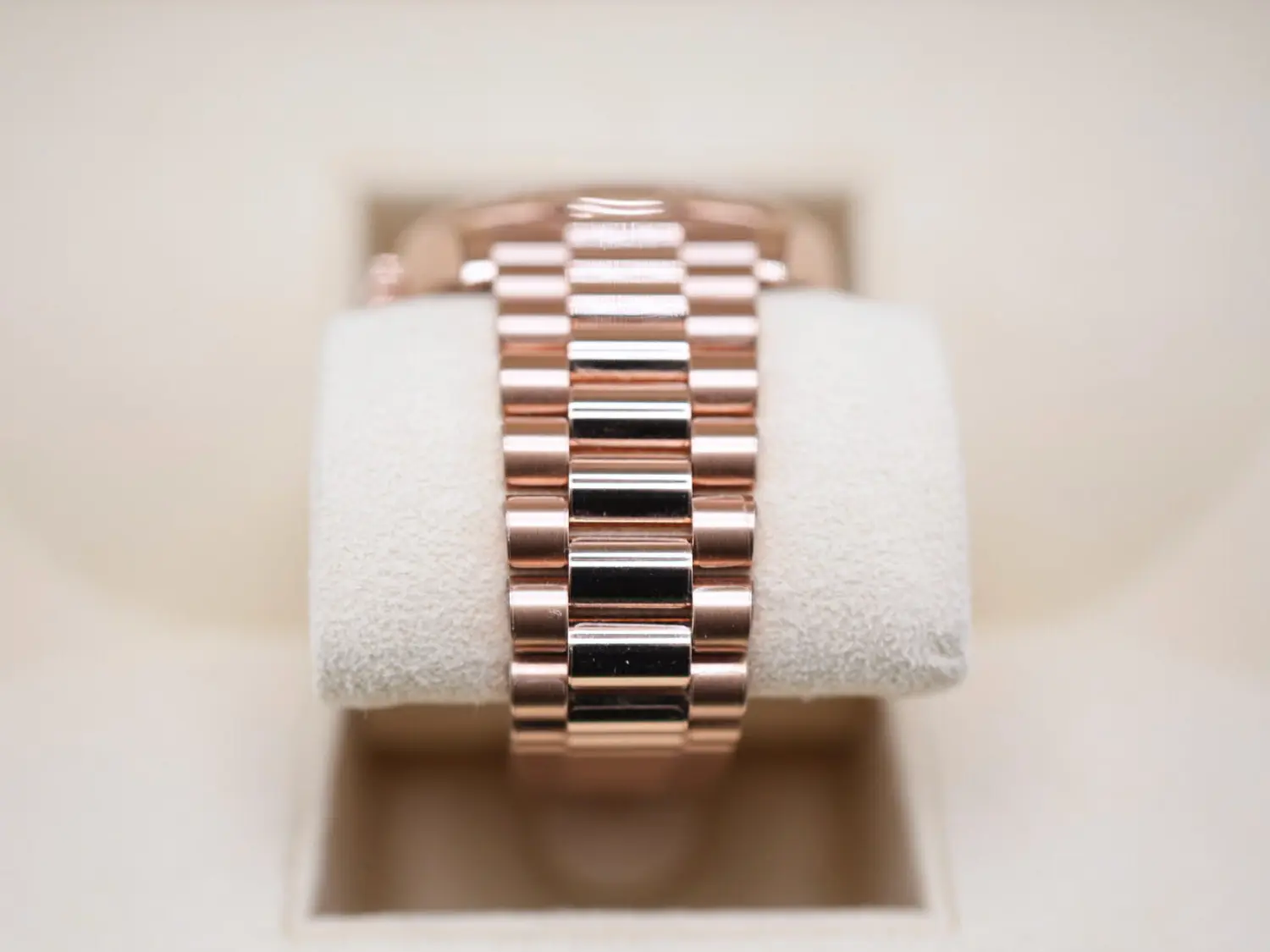 Rolex Day Date 40 Rose Gold Olive Dial LNIB - Impossible Watches