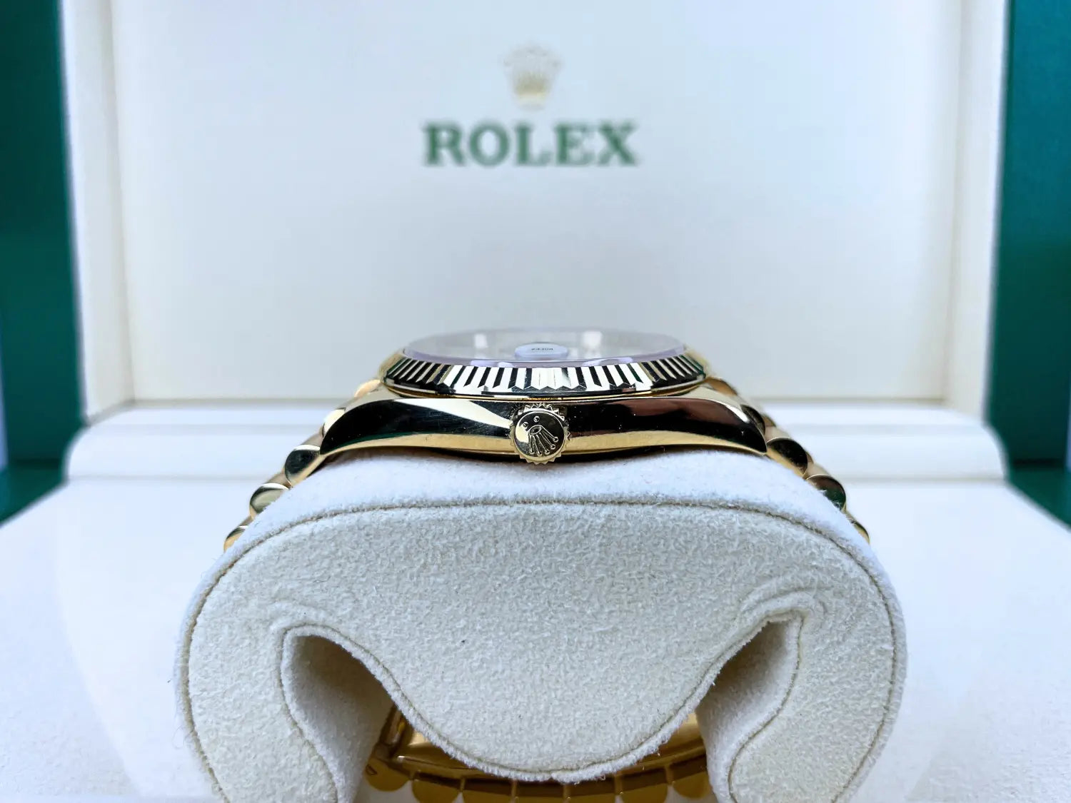 Rolex Day-Date Yellow Gold Silver Dial MINT - Impossible Watches