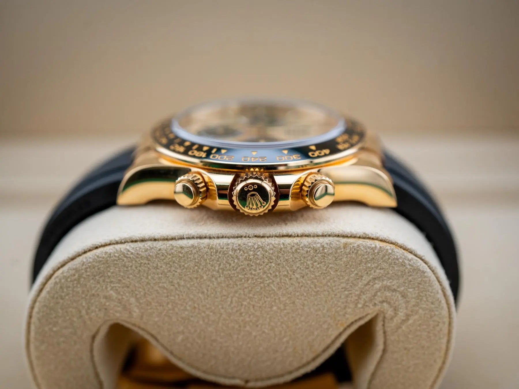 Rolex Daytona "Pikachu" Yellow Gold 2024 - Impossible Watches