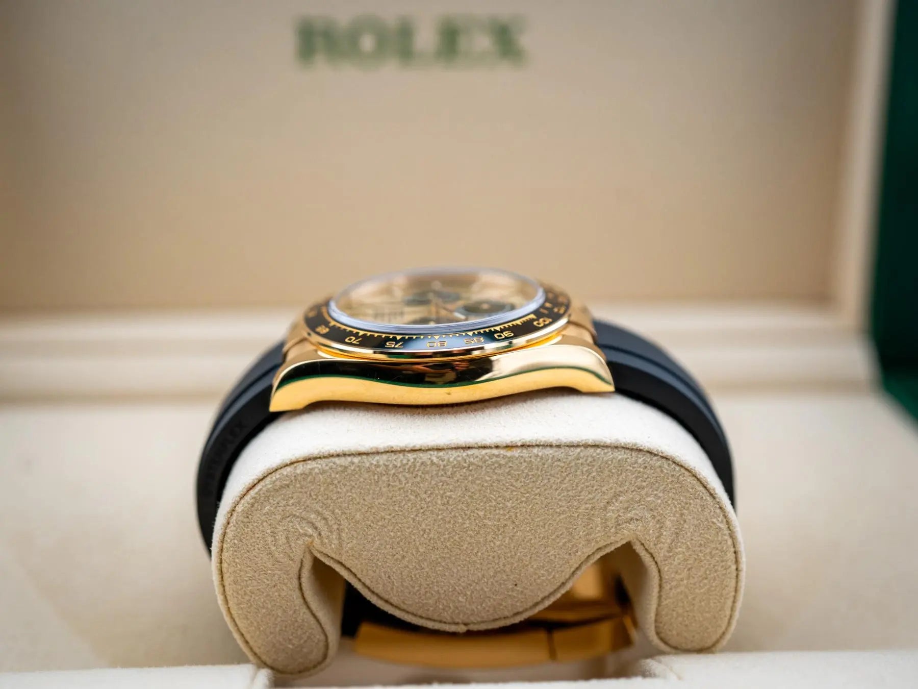 Rolex Daytona "Pikachu" Yellow Gold 2024 - Impossible Watches