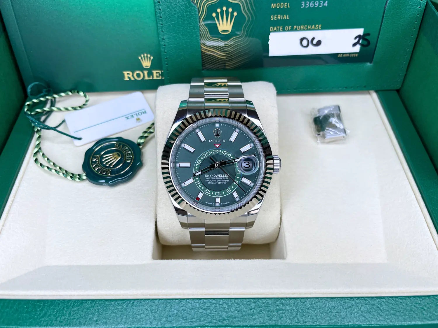 Rolex Sky-Dweller 336934 Mint Green BNIB 2025 - Impossible Watches
