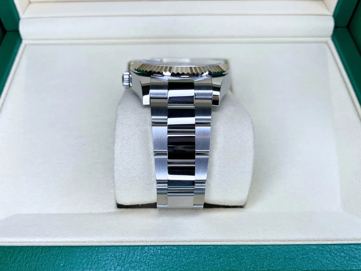 Rolex Sky-Dweller 336934 Mint Green BNIB 2025 - Impossible Watches