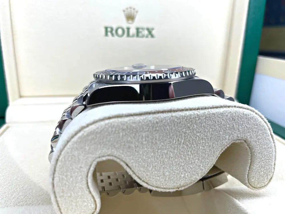 Rolex GMT-Master II "Pepsi" 40mm <br>MINT 2022</br> - Impossible Watches - For Sale