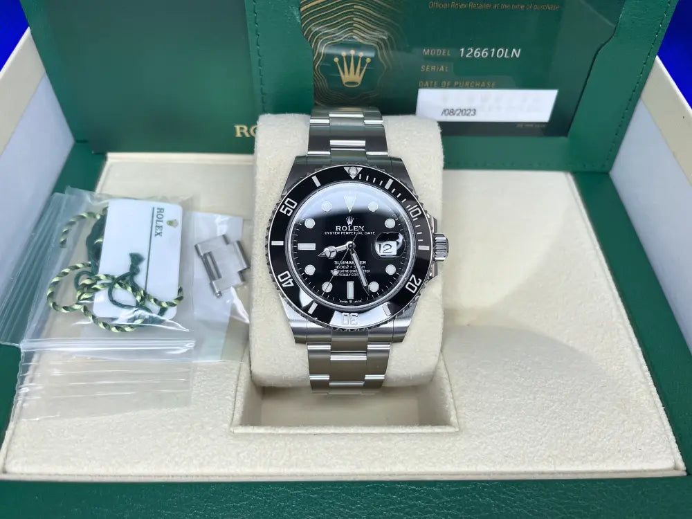 Rolex Submariner "Date" 41mm MINT 2023 - Impossible Watches - For Sale