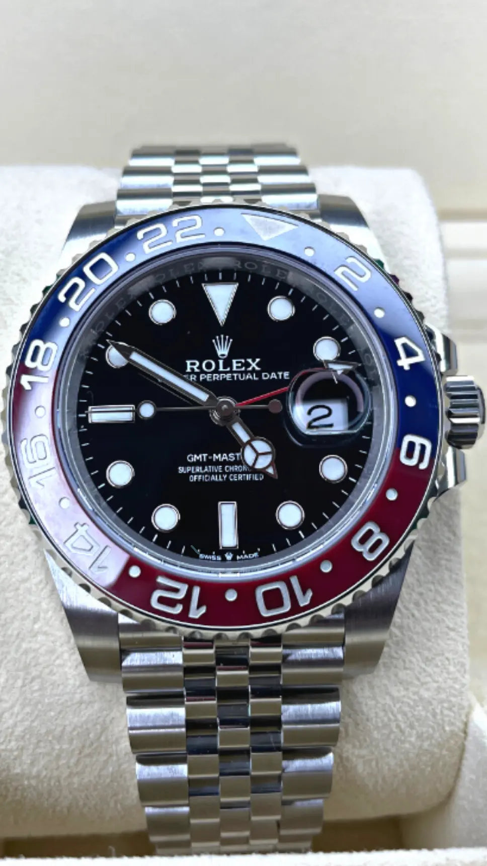 Rolex GMT-Master II "Pepsi" 40mm <br>MINT 2022</br> - Impossible Watches - For Sale