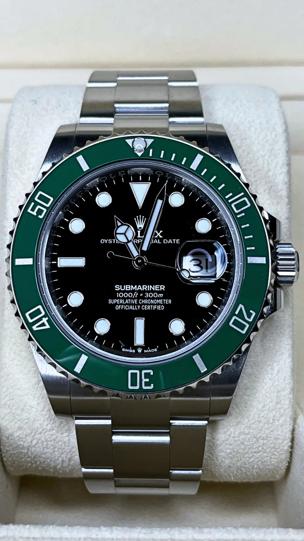 Rolex Submariner "Kermit" Date 41mm <br>MINT 2021</br> - Impossible Watches - For Sale