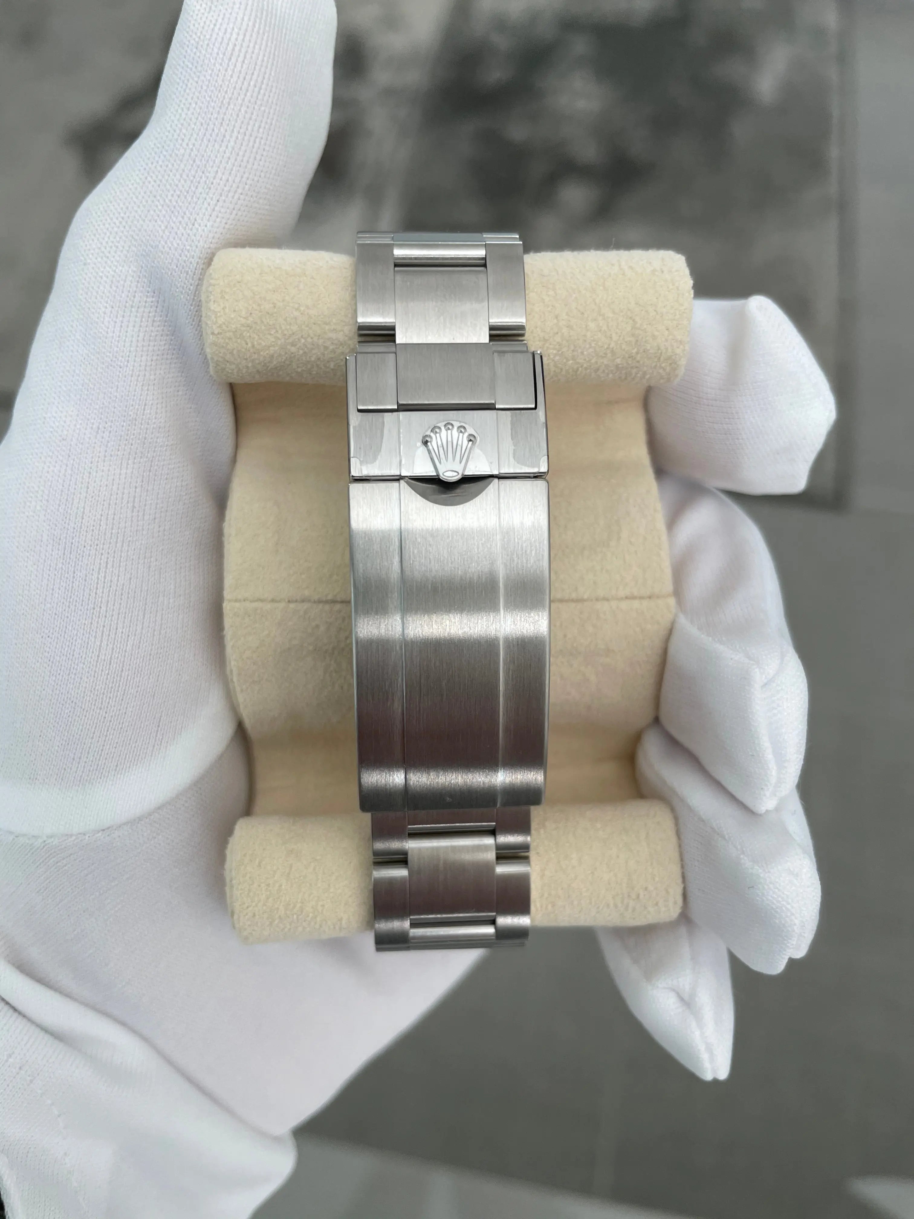 Rolex Submariner Date 41mm Rolex - For Sale