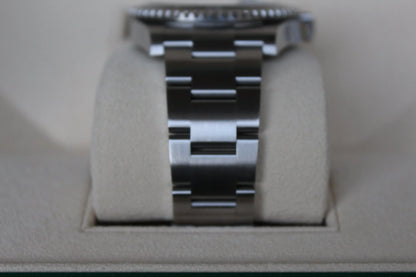Rolex Submariner Date 41mm Rolex - For Sale