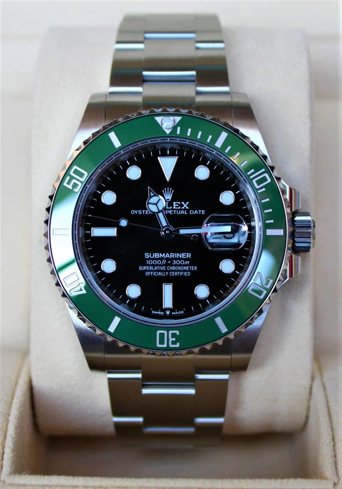 Rolex Submariner "Kermit" Date 41mm www.impossible-watches.com Impossible Watches