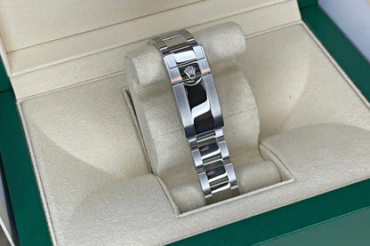 Rolex Daytona Black Dial 40mm - Impossible Watches - For Sale